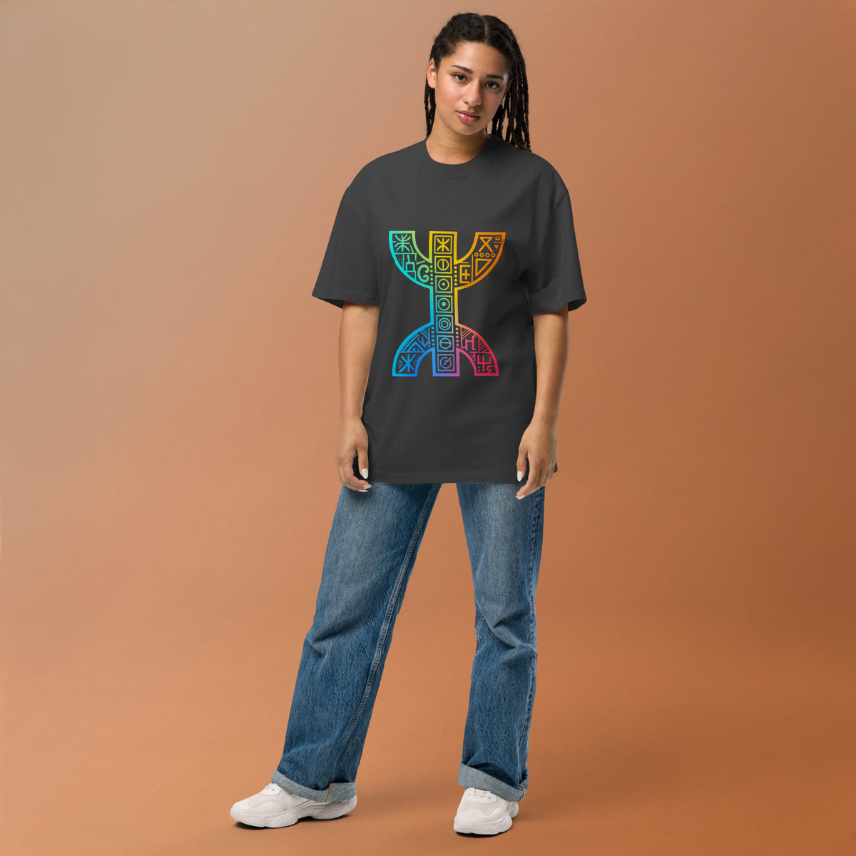 Oversized faded t-shirt, black, front view detail three
